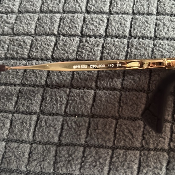 Prada sunglasses - Picture 8 of 8